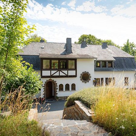 Landhaus Karbach Komplett Oder Einzelne Wohneinheiten Villa Inkl Sauna Bzw Waldhaeuschen Hirten Exterior photo