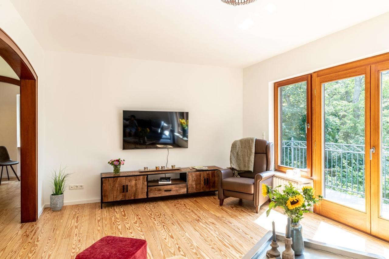 Landhaus Karbach Komplett Oder Einzelne Wohneinheiten Villa Inkl Sauna Bzw Waldhaeuschen Hirten Exterior photo